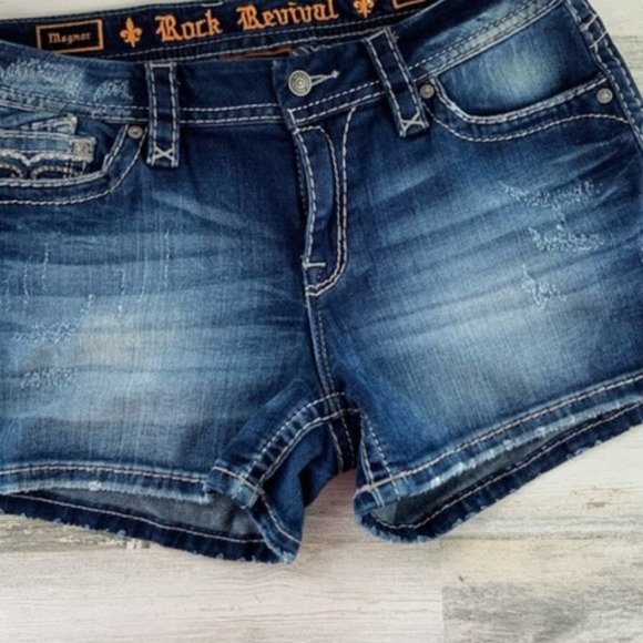 🤘NeW🎸 ROCK REVIVAL MAGNOR EASY SHORTS Size 28 - Picture 6 of 16